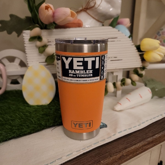 Yeti Other - Yeti 20 oz rambler coral
